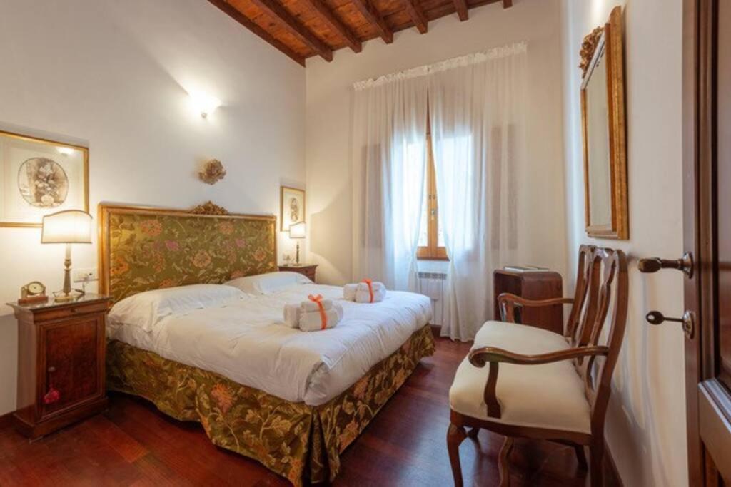 Elegant Ramaglianti Flat -Santo Spirito District Florença Exterior foto